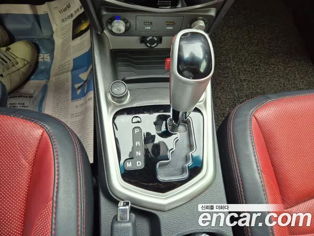 KGM Tivoli 2015 thumb 2