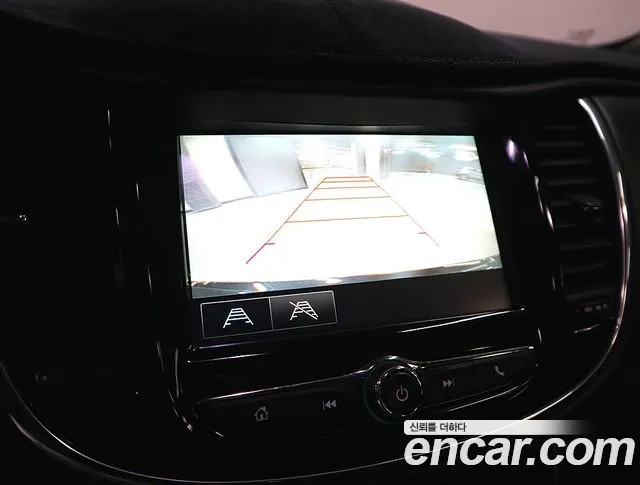 Chevrolet Trax 2017 thumb 4