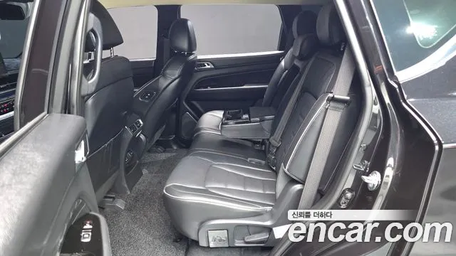 KGM Rexton 2023 thumb 10