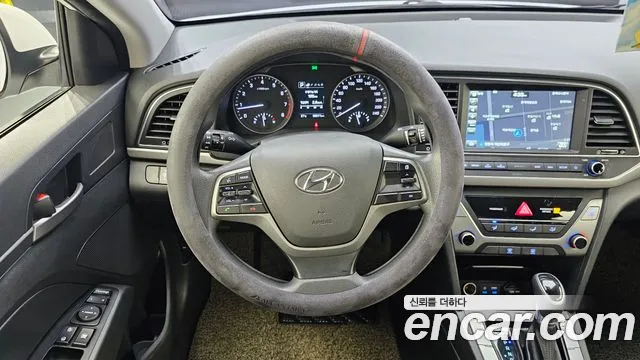 Hyundai Avante 2017 thumb 3