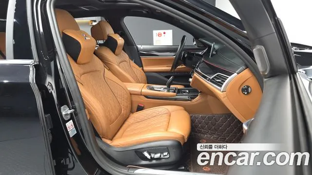 BMW 7 серии 2019 thumb 4
