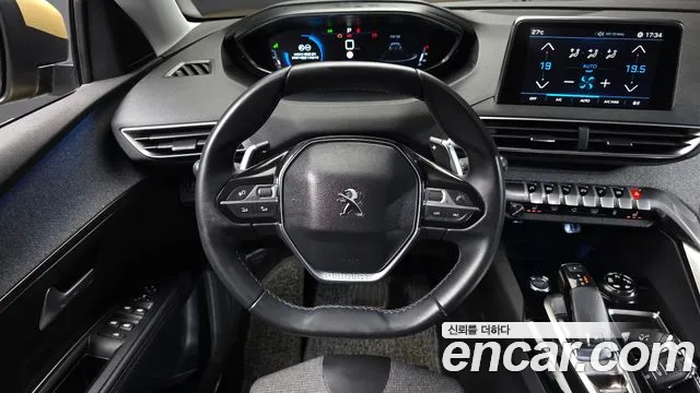 Peugeot 5008 2018 thumb 7