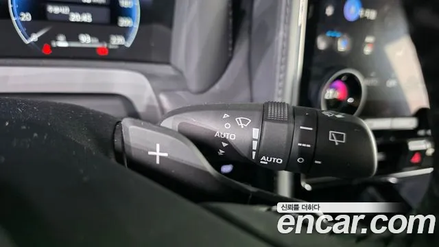 Toyota Alphard 2025 thumb 4