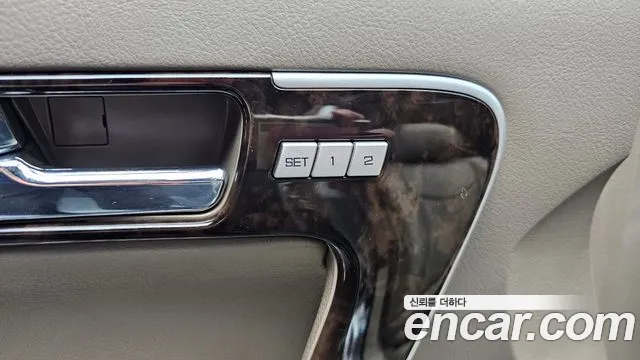 Renault SM7 2010 thumb 12