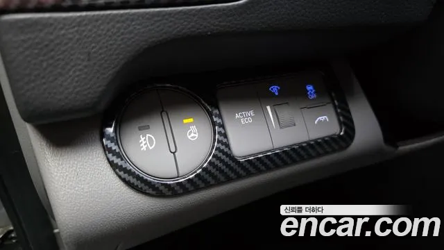 Hyundai Staria 2018 thumb 5