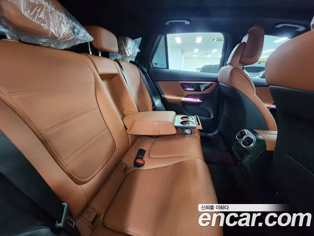 Mercedes-Benz GLC 2025 thumb 9