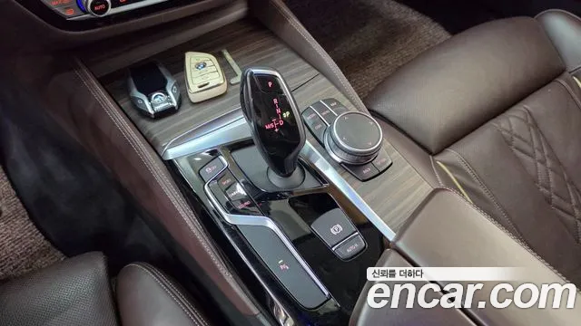 BMW 5 серии 2019 thumb 7