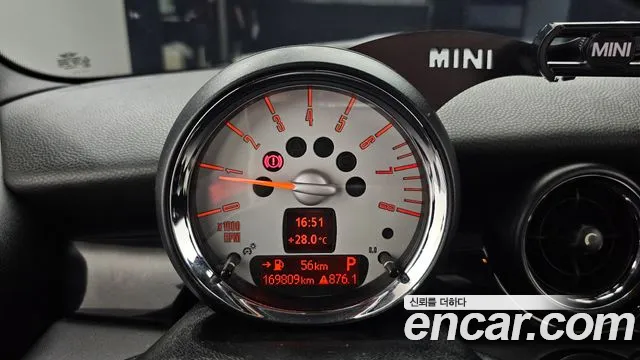 Mini Clubman 2010 thumb 11