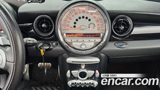 Mini Clubman 2010 thumb 9
