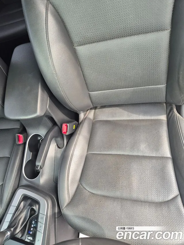 Hyundai Avante 2016 thumb 9