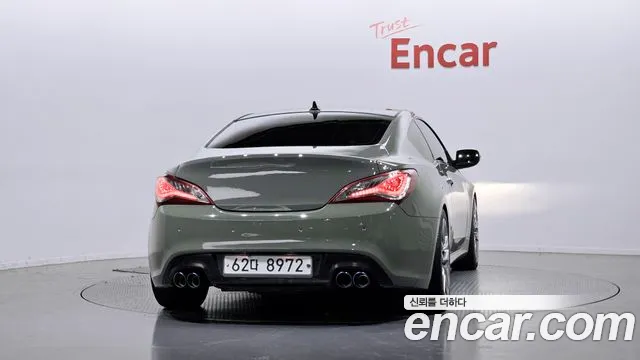 Hyundai Genesis 2012 thumb 6