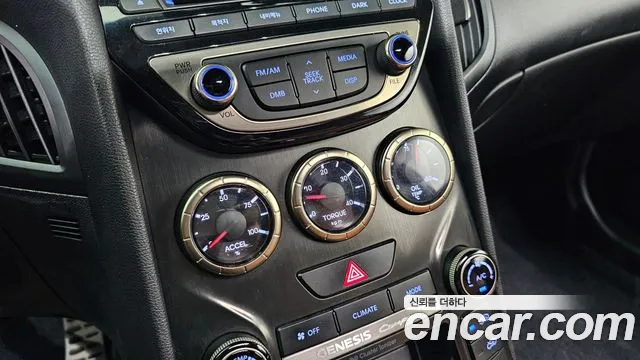 Hyundai Genesis 2012 thumb 5