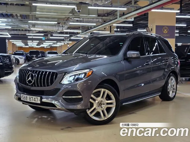 Mercedes-Benz GLE-Класс 2018 thumb 11