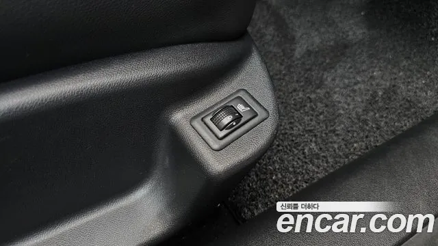 Renault SM5 2013 thumb 5