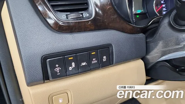 Kia Carnival 2020 thumb 12