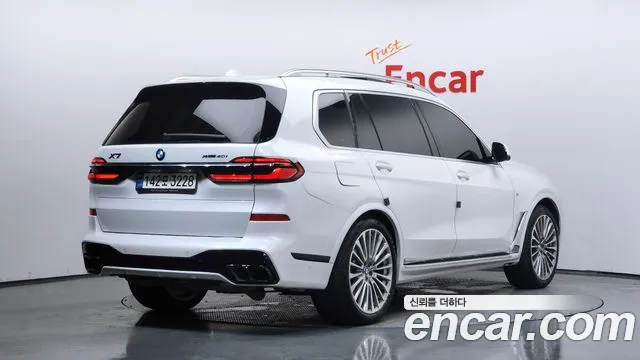 BMW X7 2021 thumb 11