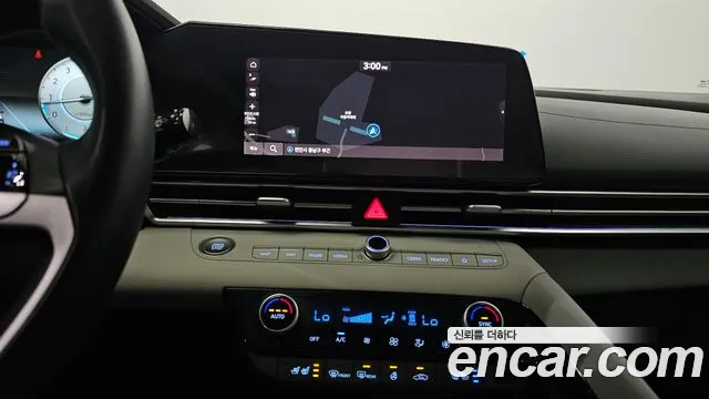 Hyundai Elantra 2021 thumb 10
