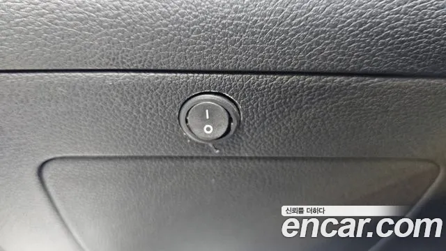 Hyundai Avante 2016 thumb 9