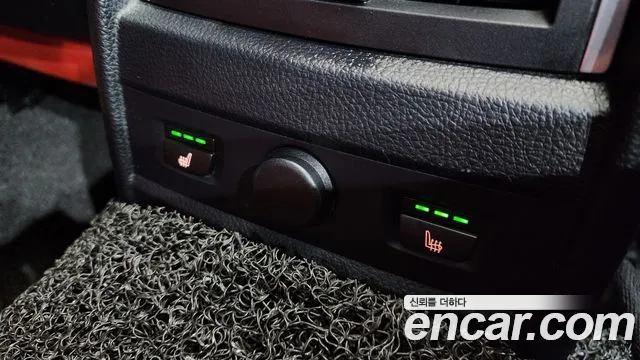 BMW 3 серии 2018 thumb 12