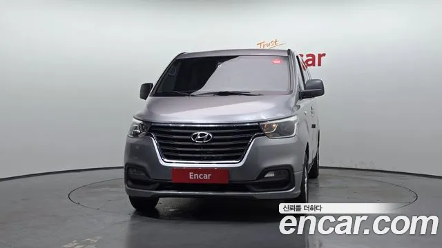 Hyundai Staria 2018 thumb 6