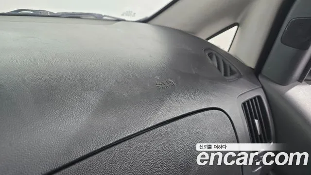 Hyundai Staria 2018 thumb 4