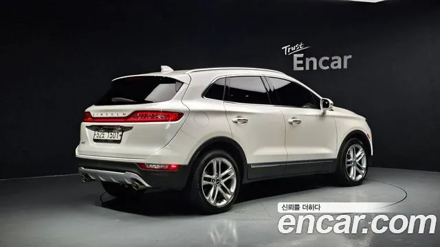 Lincoln MKC 2019 thumb 12