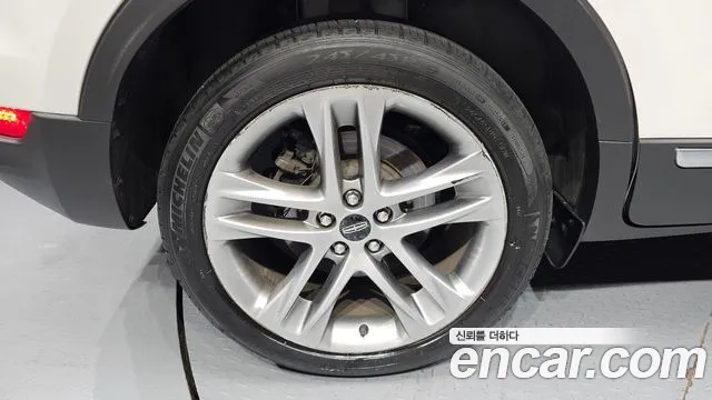 Lincoln MKC 2019 thumb 6
