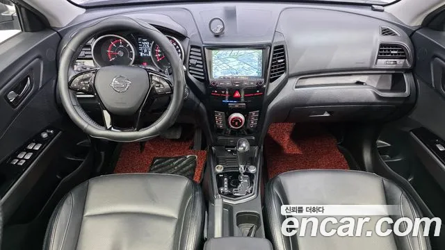 KGM Tivoli Air 2017 thumb 10