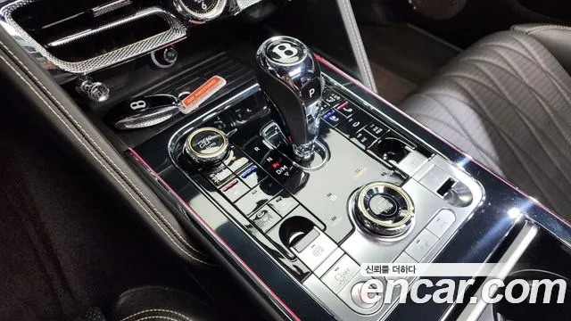 Bentley Flying Spur 2020 thumb 11