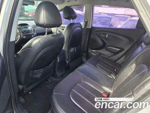 Hyundai Tucson 2012 thumb 8