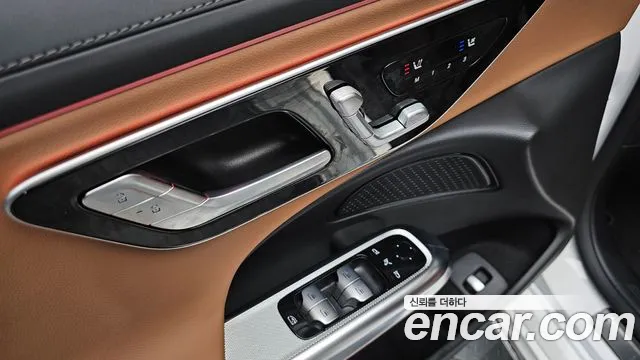 Mercedes-Benz E-Class 2026 thumb 12
