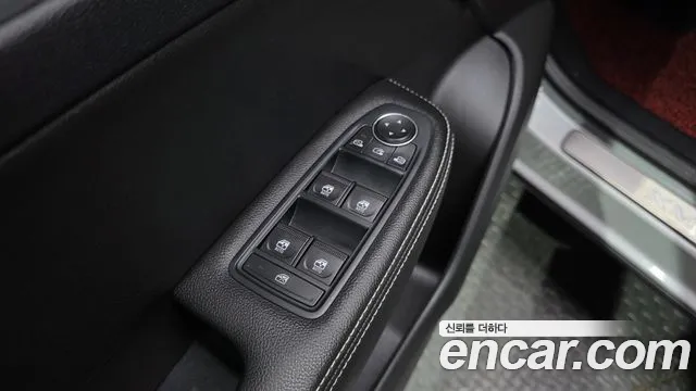 Renault XM3 2022 thumb 6