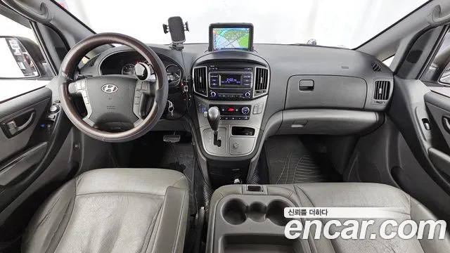 Hyundai Staria 2016 thumb 4