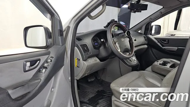 Hyundai Staria 2016 thumb 5