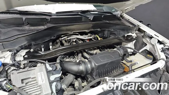 Ford Explorer 2022 thumb 5