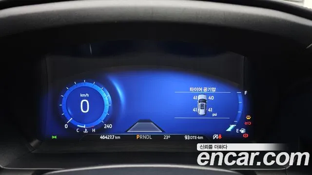 Ford Explorer 2022 thumb 10