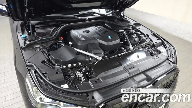 BMW 5 серии 2025 thumb 7
