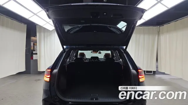 Kia Sportage 2023 thumb 8