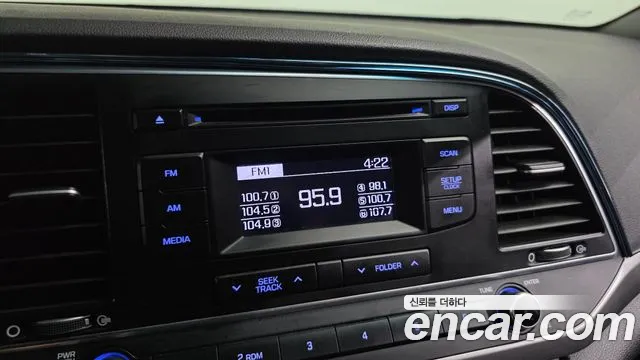 Hyundai Avante 2016 thumb 12