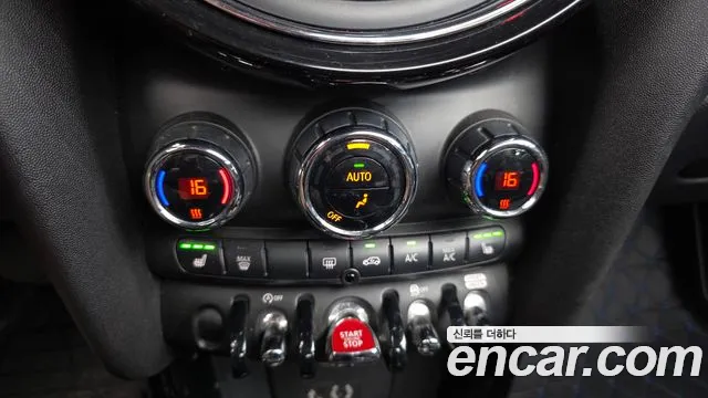 Mini Cooper Convertible 2018 thumb 9