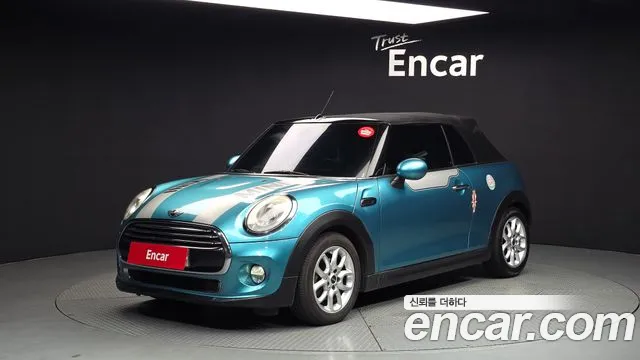 Mini Cooper Convertible 2018 thumb 8