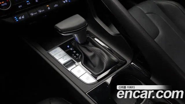 Hyundai Elantra 2020 thumb 2