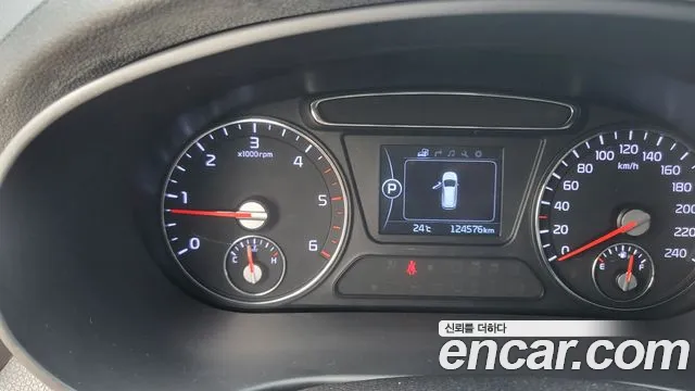 Kia Sorento 2015 thumb 11