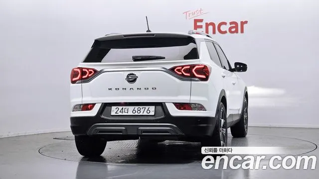 KGM Korando 2019 thumb 9