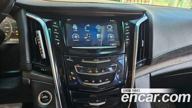 Cadillac Escalade 2015 thumb 5