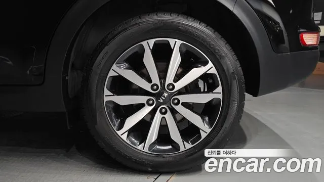 Kia Sportage 2016 thumb 11
