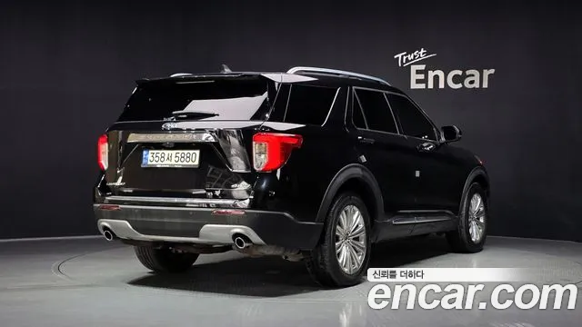 Ford Explorer 2021 thumb 7