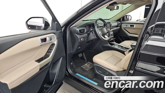 Ford Explorer 2021 thumb 5