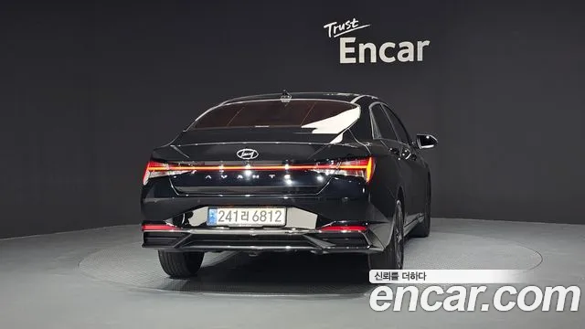 Hyundai Elantra 2021 thumb 6