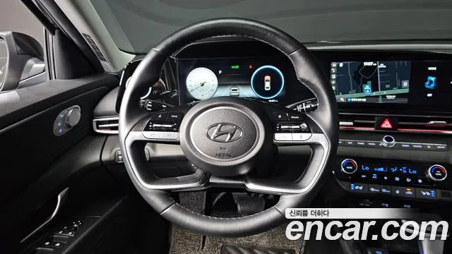 Hyundai Elantra 2021 thumb 2